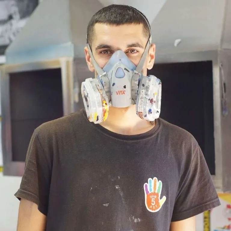 Напівмаска респіратор Сталкер-2 з двома фільтрами А1 (аналог 3М 7500) кріплення фільтра різьбове